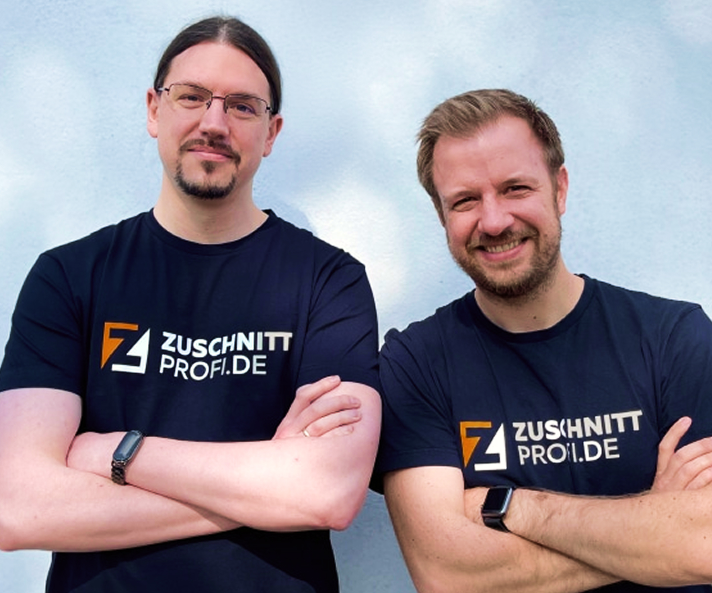 Andre und Ben - zwei Mitarbeiter von Zuschnittprofi.de.