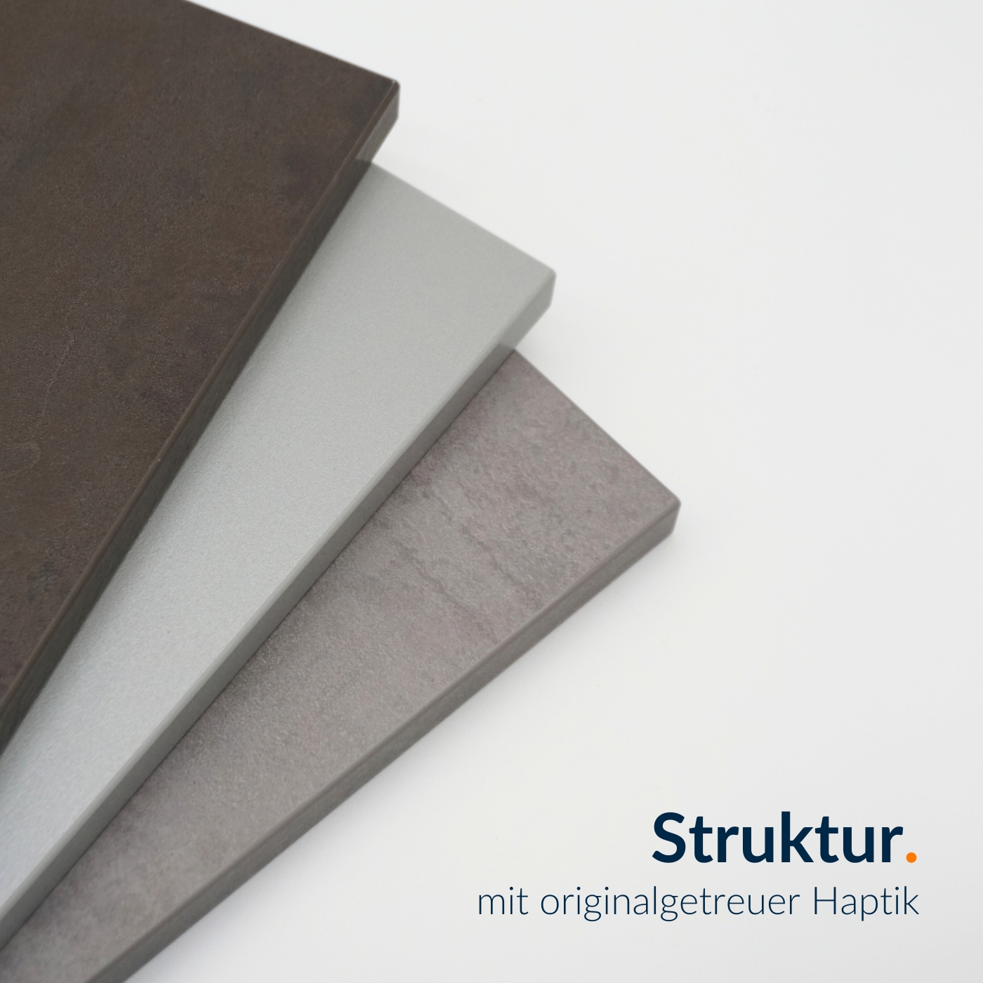 Vergleich von Strukturdekoren für individuelle Möbel- und Innenraumgestaltungen.